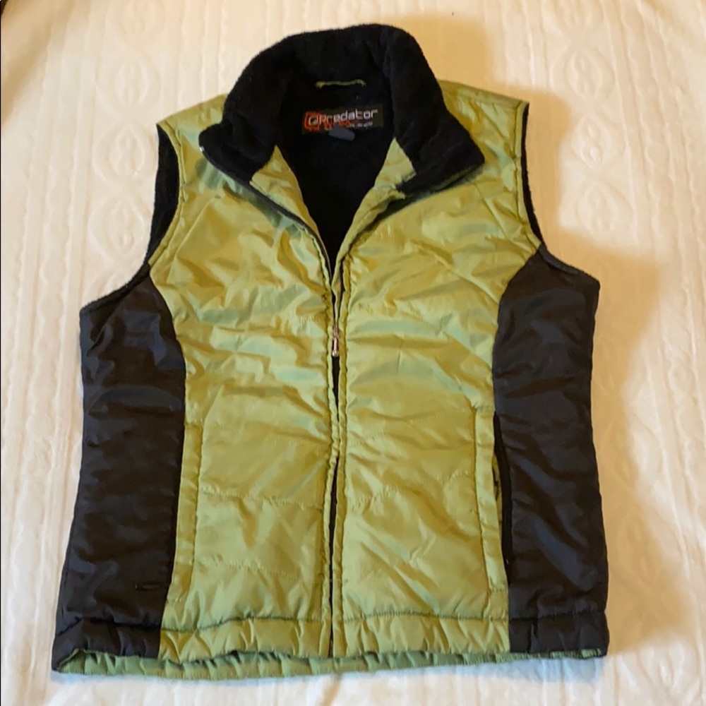 Predator vest size small